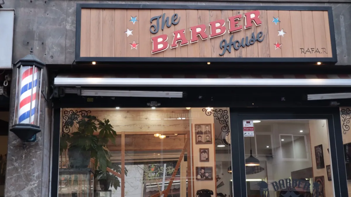 Decoración barbería The Barber House El Clot Sant Martí